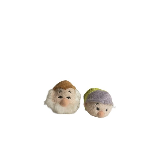Disney Snow White Dopey Sneezy Tsum Tsum Set Seven Dwarfs Mini Plush Stuffed Toy - Picture 1 of 12